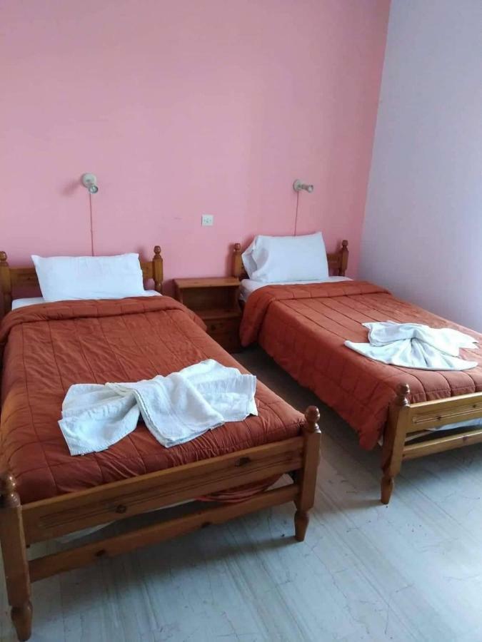 Eftichia Apartment Róda Kültér fotó